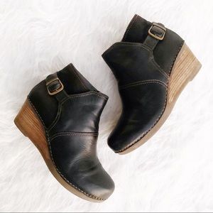 dansko shirley booties